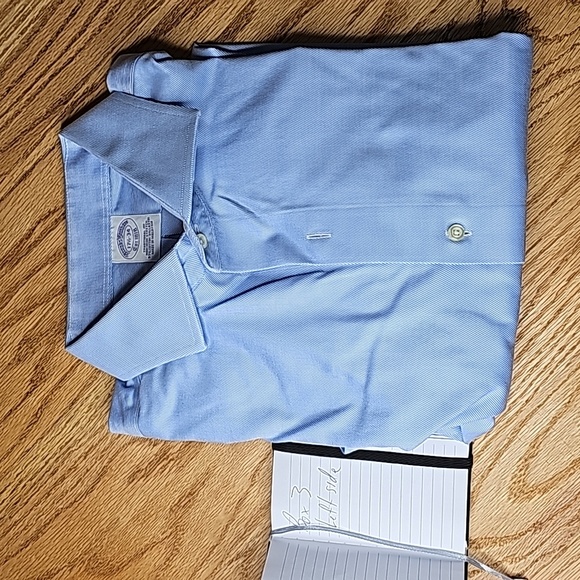 Brooks Brothers Dress Shirt 17 1/2-34 (XL) - Picture 1 of 2
